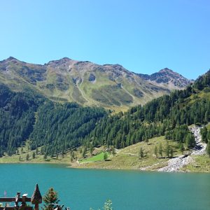 YOGA NU ESTE O RELIGIE!